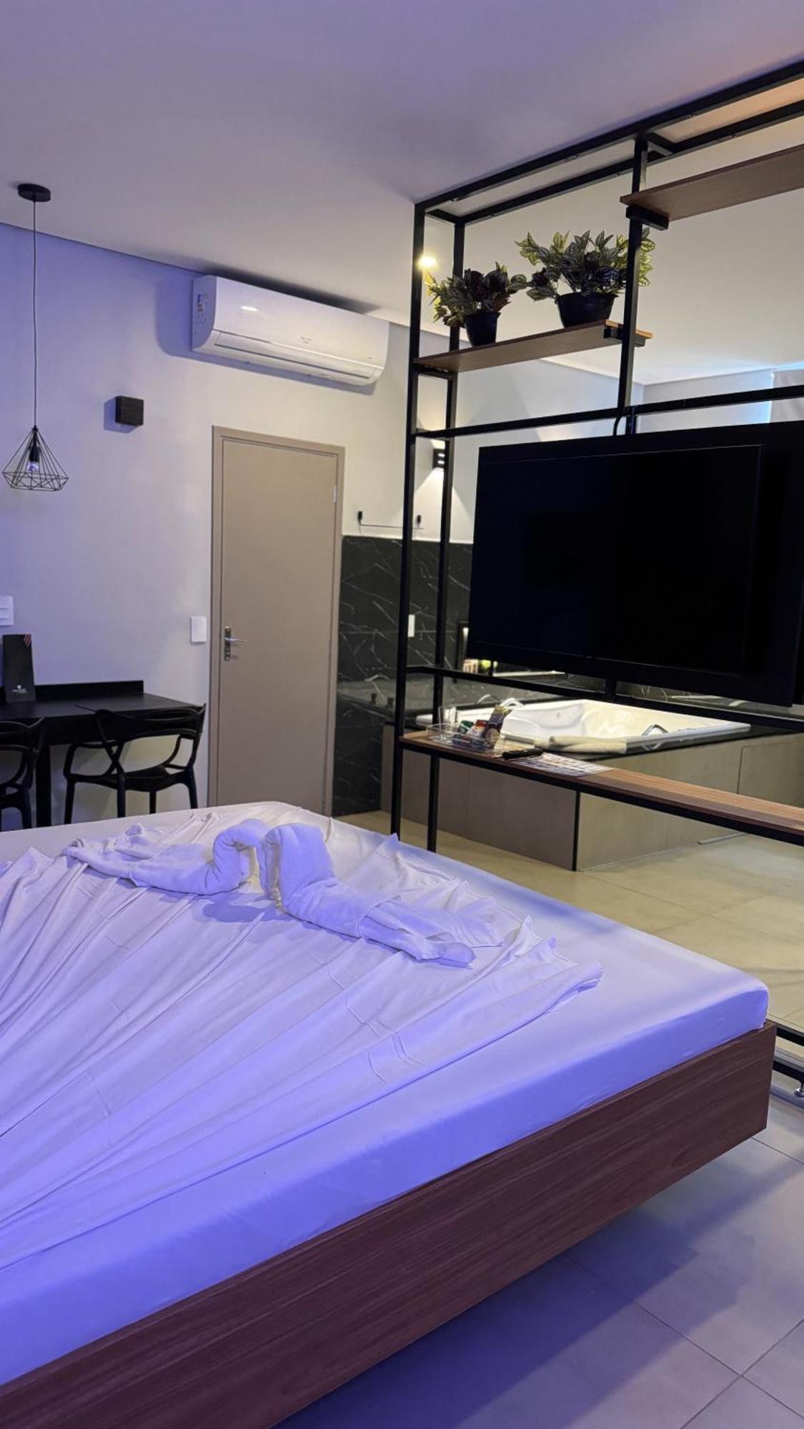 Village Motel ฮิเบเราเปรโต ภายนอก รูปภาพ